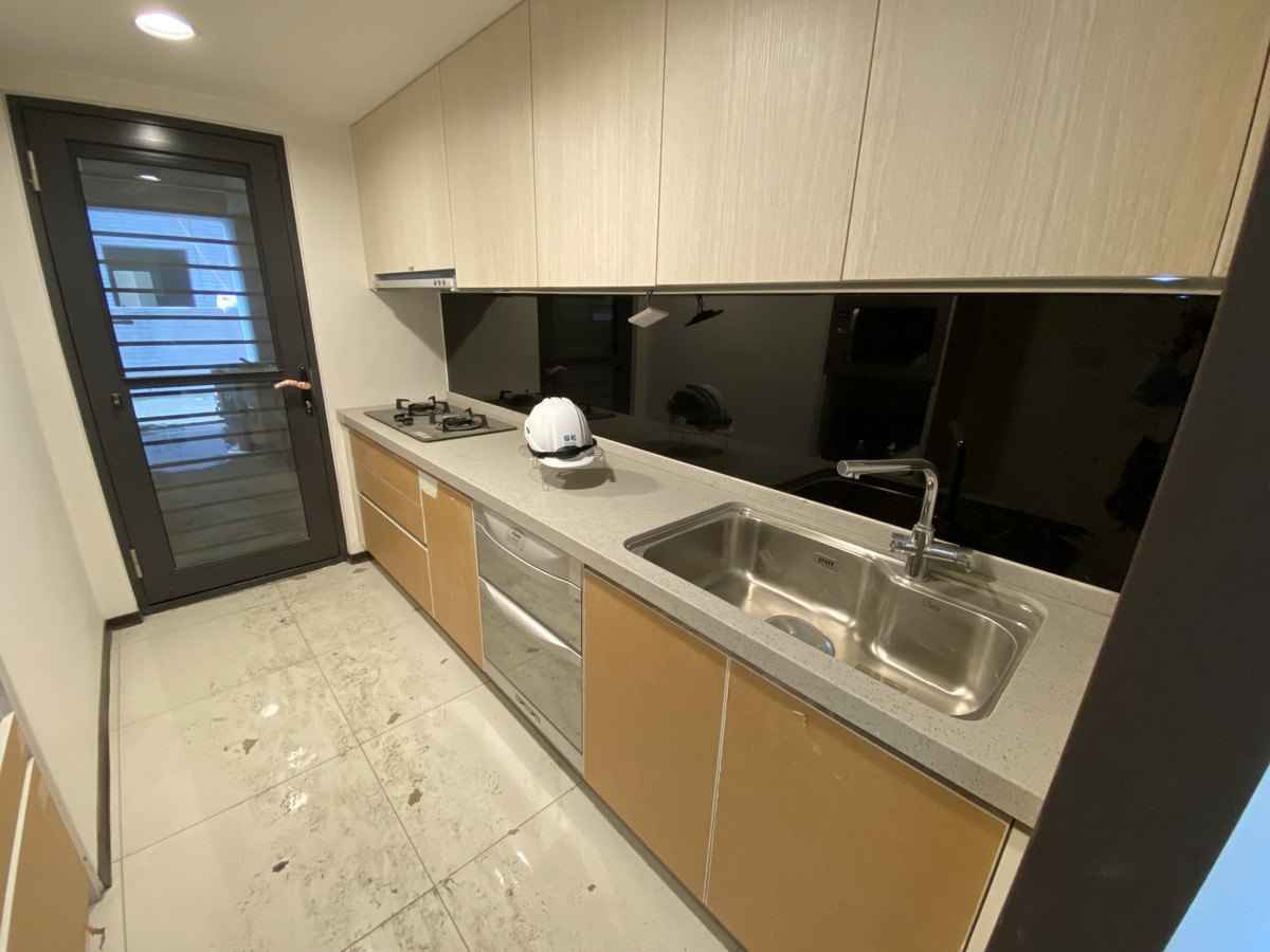 裝修蟑螂再現！老屋整修付16萬後又被借25萬，包商神隱留爛尾，住保會：用估價單簽約太危險