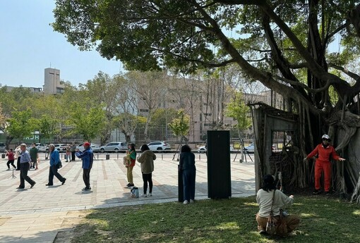 史上最難存錢世代？房租吃掉半薪、薪水追不上物價，到底是年輕人太廢，還是制度太狠？