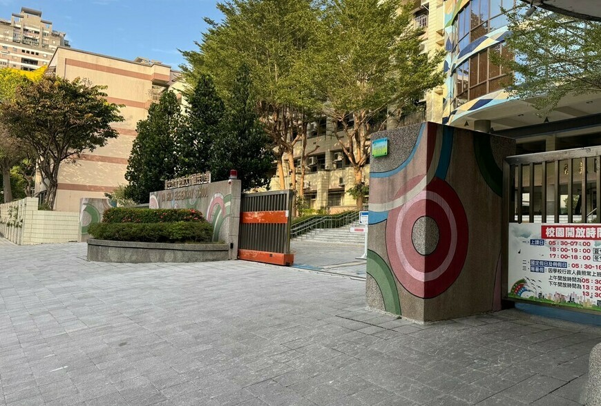 擠進明星學區，家長真正想買的，其實不一定是升學率