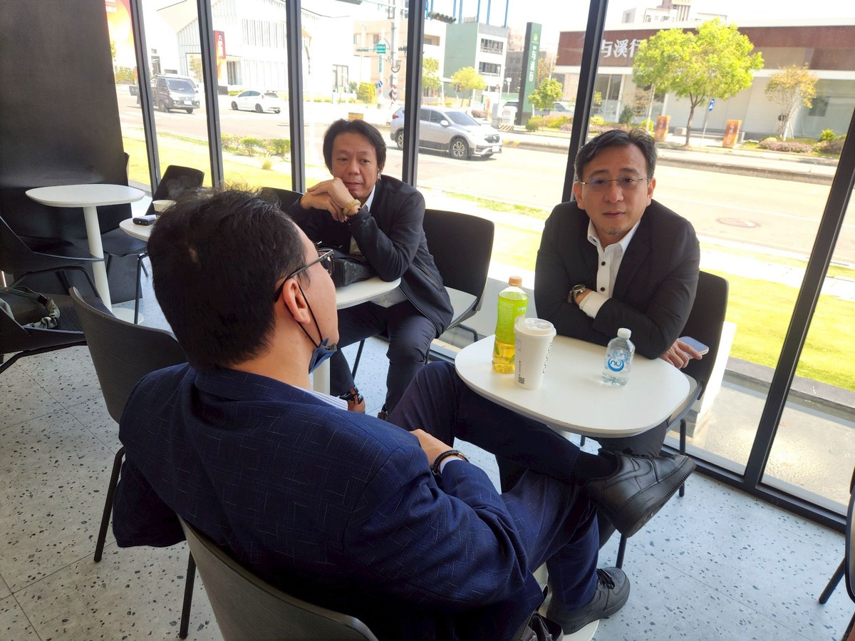 同一間專任約房子可以換仲介再看嗎？山哥：可以，但時機不對恐引發糾紛