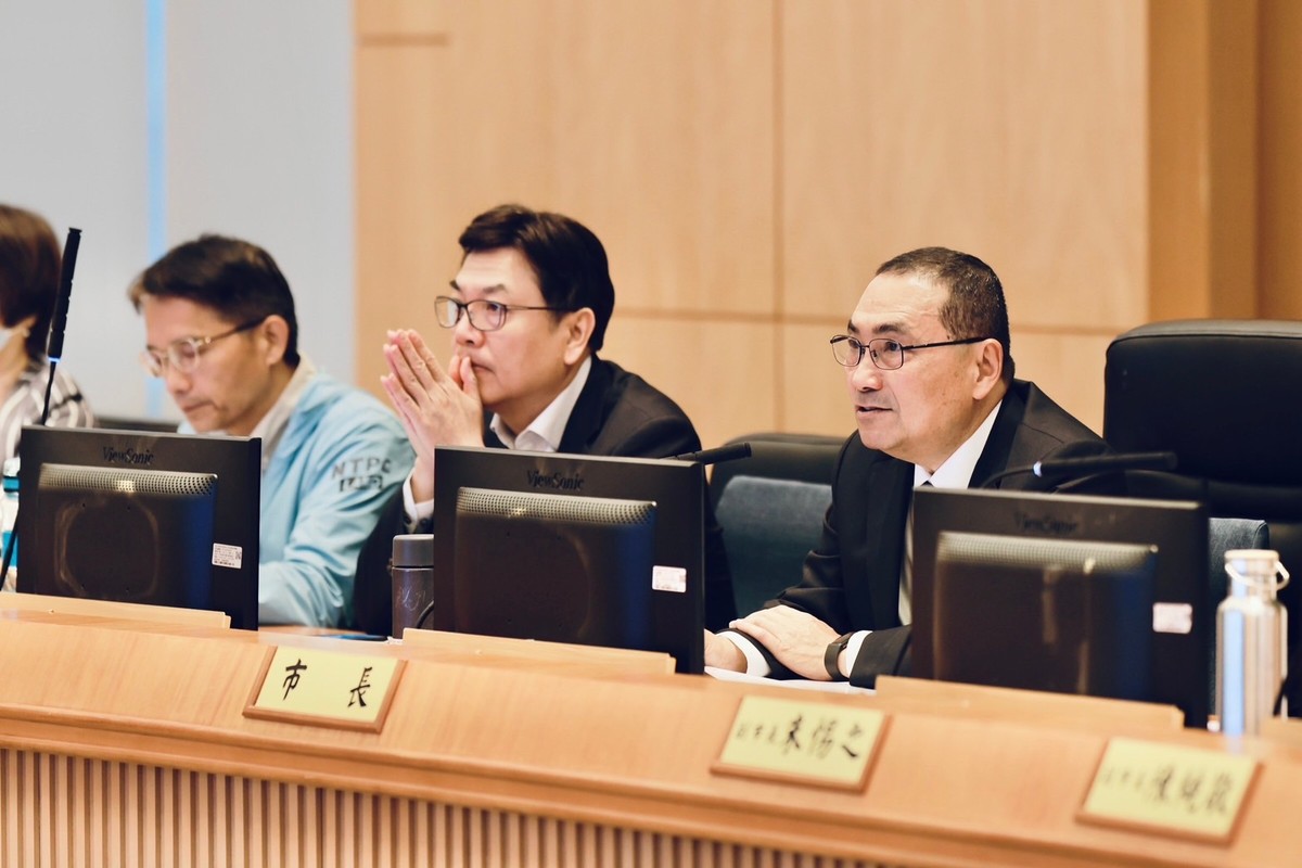 新北都更案量5年成長5.2倍！侯友宜：社宅已達2.3萬戶，捷運聯開37處、整體開發24區同步推進