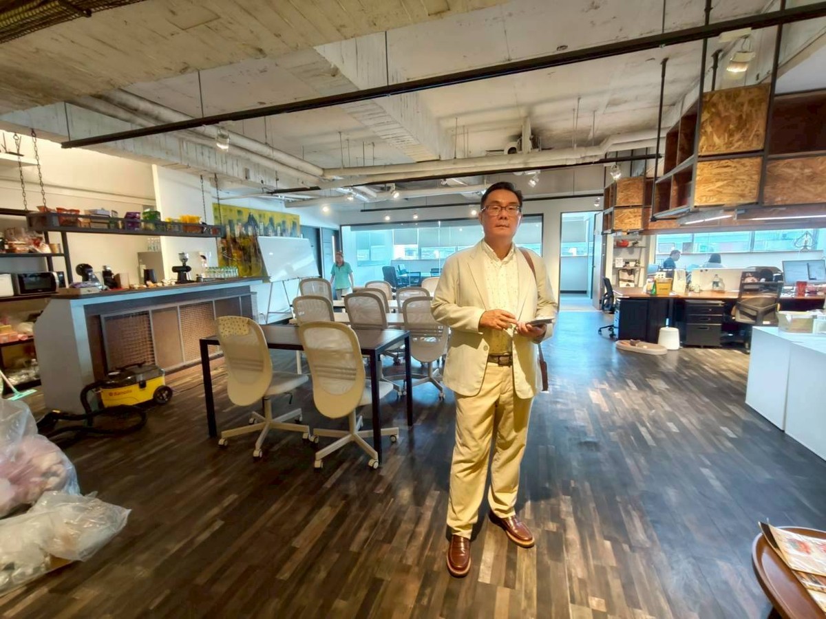 富哥看房市｜六都買房年齡全面分化！台北人專挑40年老屋、新北卡在20年中古屋，市場正在「逆時針選屋」