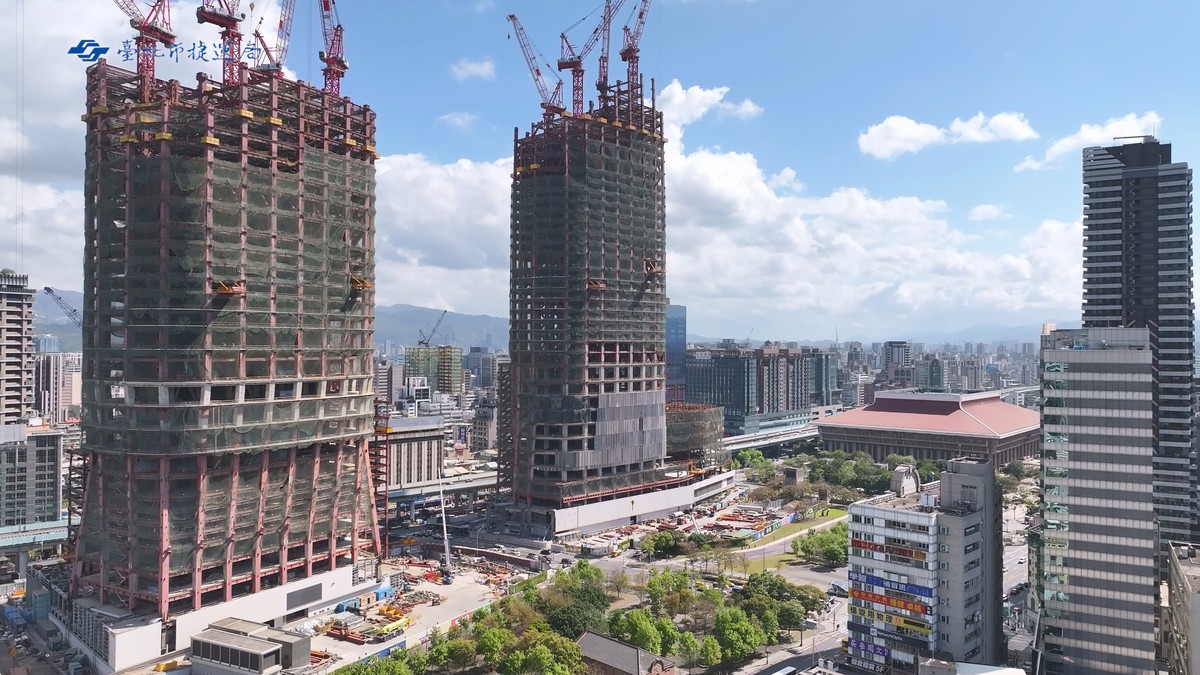 台北雙星D1衝上32樓、C1突破41樓，21年前多花70億的秘密決定曝光，西區天際線倒數改寫中