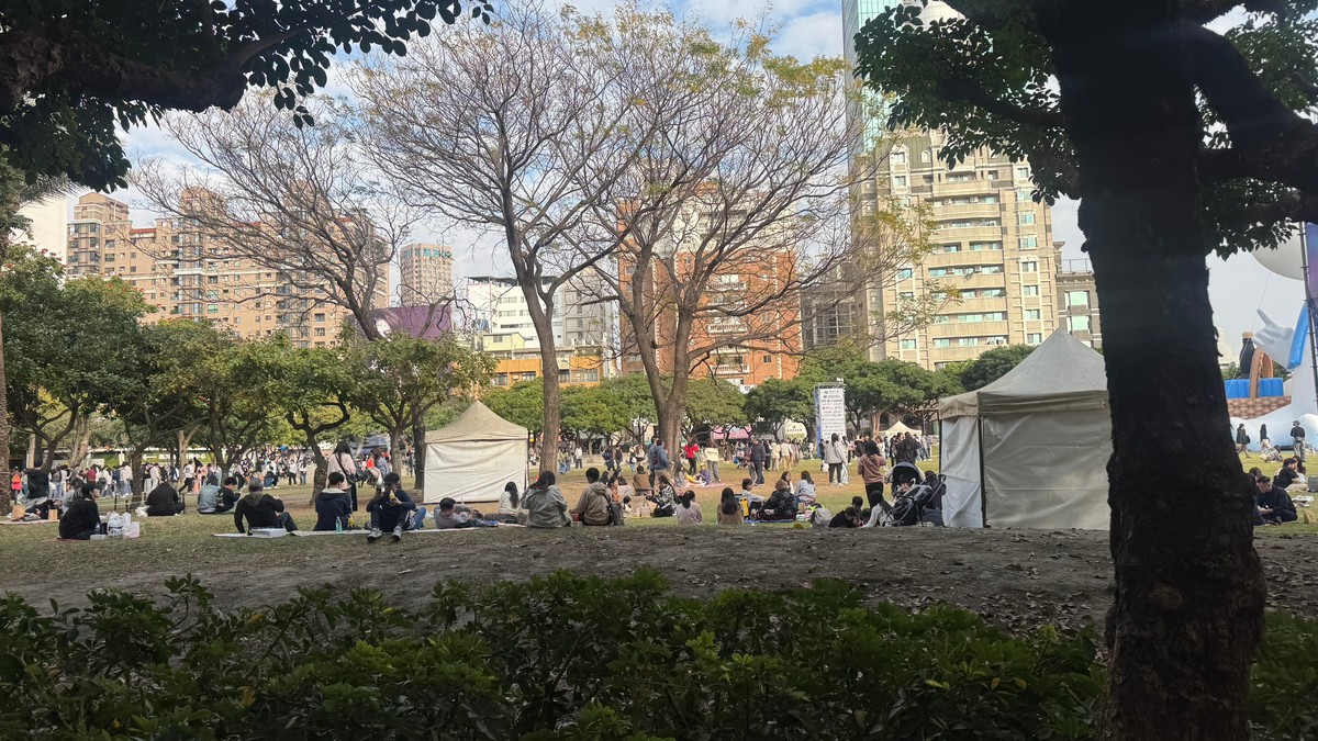 台股量能創高帶動證交稅暴衝　財長明確表態：沒有「還稅於民」制度化空間