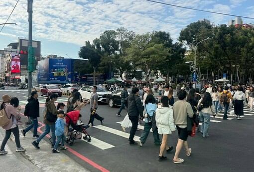 科技新貴撐得住房市？專家喊「第三次換屋潮」　AI革命成最大變數