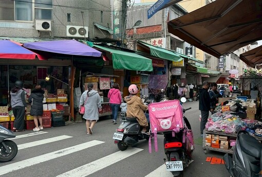 50歲才買房，是圓夢還是扛債？三個錯誤讓退休生活直接翻車