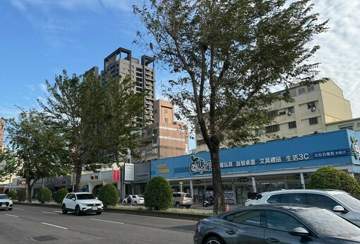 店面「連鎖化」與「小宅化」同步來襲！地方特色店退場，商圈變了