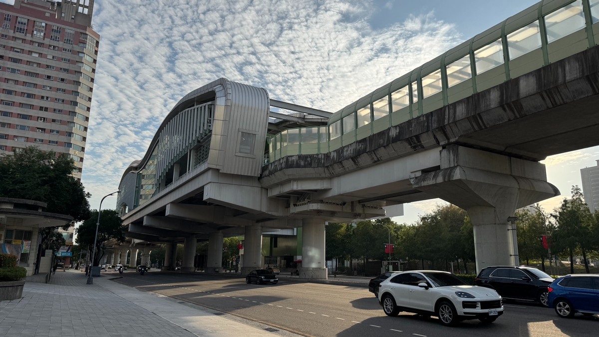 最壞時刻已過？4月營建業測驗點終結連三跌，台經院：房市拐點近期是關鍵