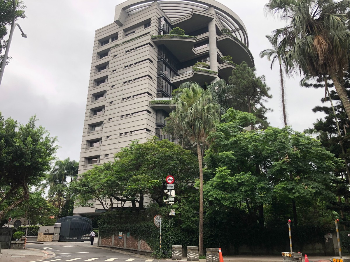 潤泰代表作 松濤苑單價270萬坐穩中正區最頂豪宅 坐擁植物園 強調景觀制震和防災豪宅