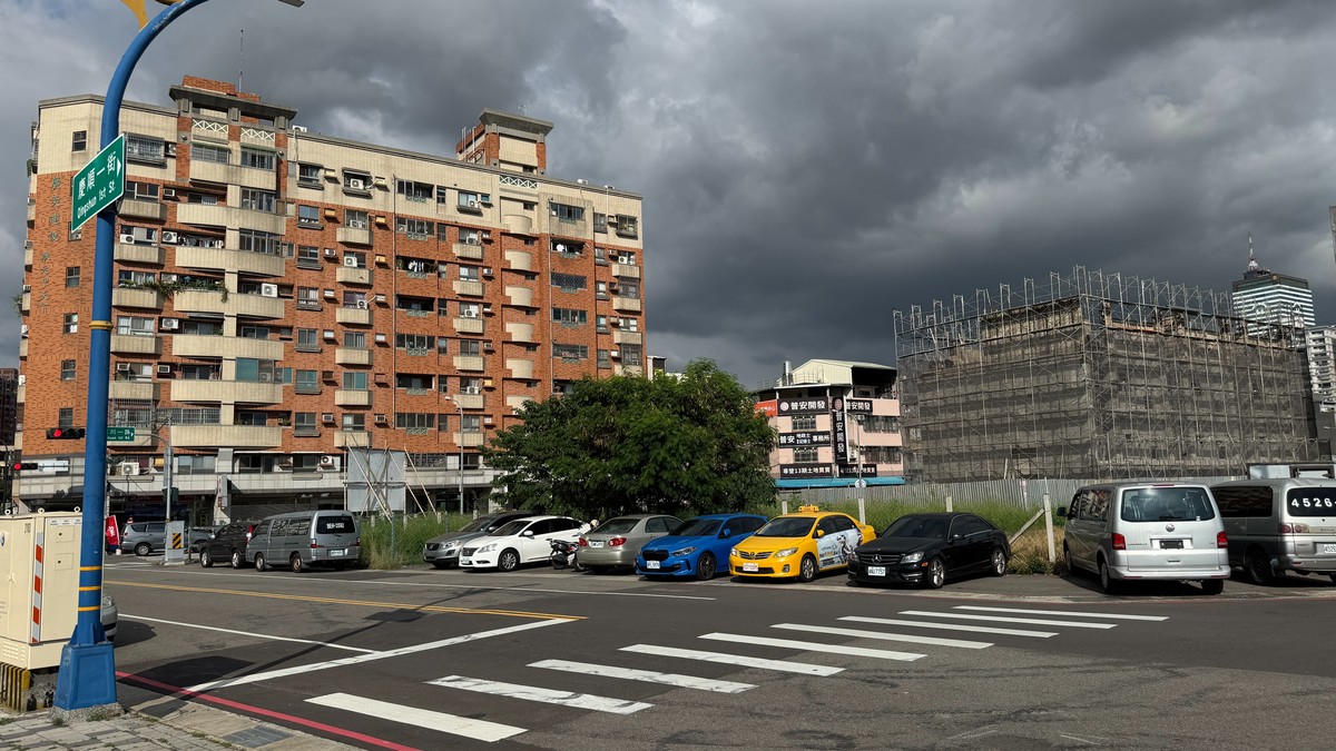建商「減量經營」效應下半年浮現！專家：土方之亂、建材漲價兩大困境卡死開工