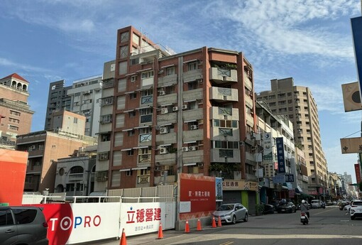 18項少子化措施還不夠？「試管嬰兒之父」曾啟瑞：缺臨門一腳，推台版組屋才能安居