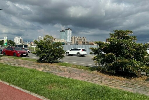 土地還在種菜，為何突然收到地價稅？專家揭「公共設施完竣」不是看旁邊有沒有空地