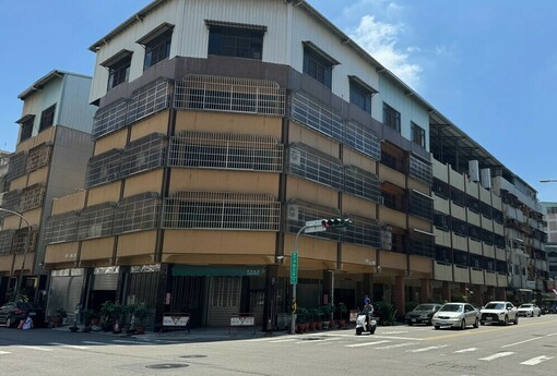 頂樓漏水誰出錢？管委會推給住戶「只賠一半」 法院判決：區權會決議也不能免責