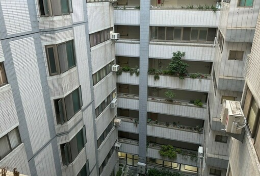 日租套房闖進社區！住戶怒：每天陌生人拖行李進出　安全誰負責？