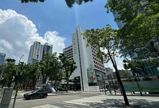 選前全民瘋股、房市急凍？專家示警：最怕選後政策利多退場，股房雙市場一起受壓